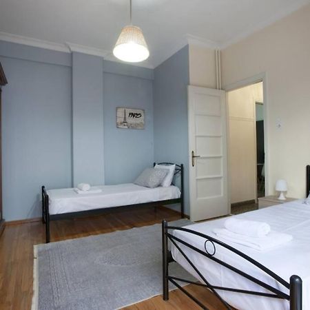 Three Bedrooms Apartment At The Center Of アテネ エクステリア 写真