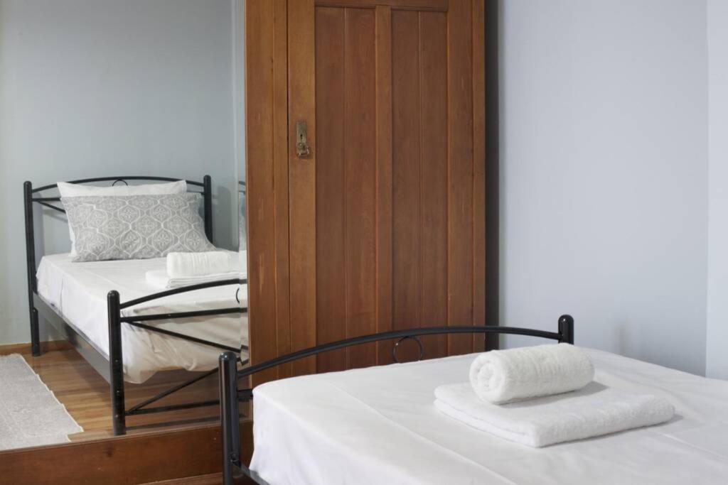 Three Bedrooms Apartment At The Center Of アテネ エクステリア 写真